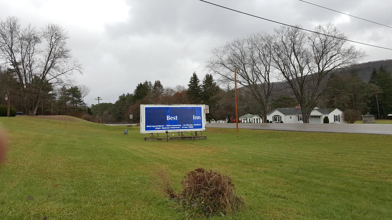 百思特汽车旅馆 Wellsville 外观 照片