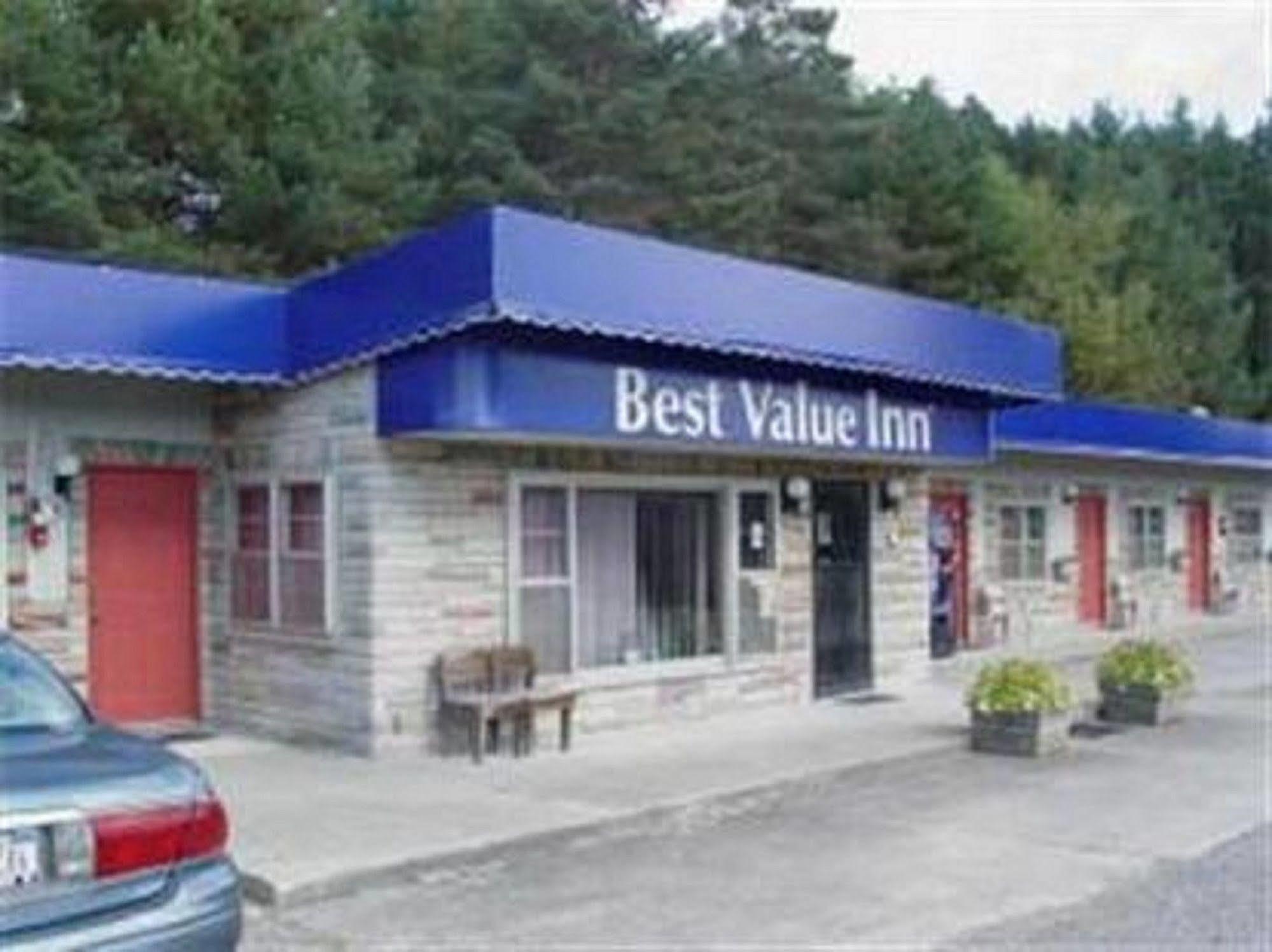 百思特汽车旅馆 Wellsville 外观 照片